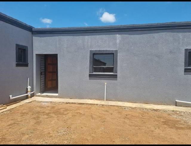 2 BEDROOM PROPERTY TO RENT IN MANKWENG